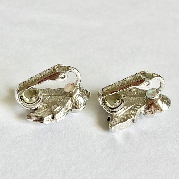 Vintage Sarah Coventry Rose Bud Flower Clip On Earrings Climber Silver Tone 70's - Picture 6 of 14